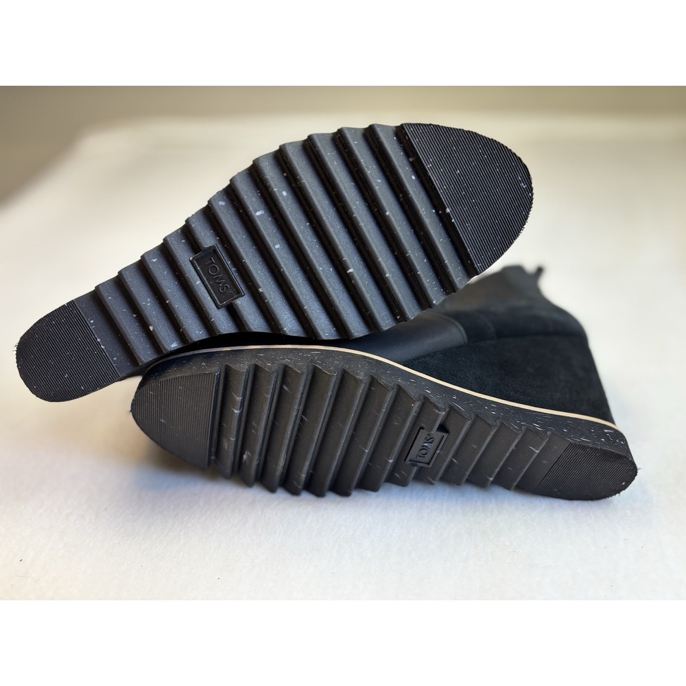 Tom's Black Suede Ankle Wedge Bootie Women's 10 Low‎ Top - Picture 5 of 9